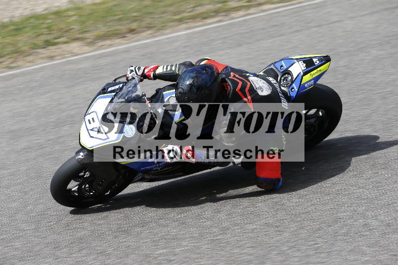 /09 19.04.2026  Caremotion get faster ADR/Gruppe gruen/87